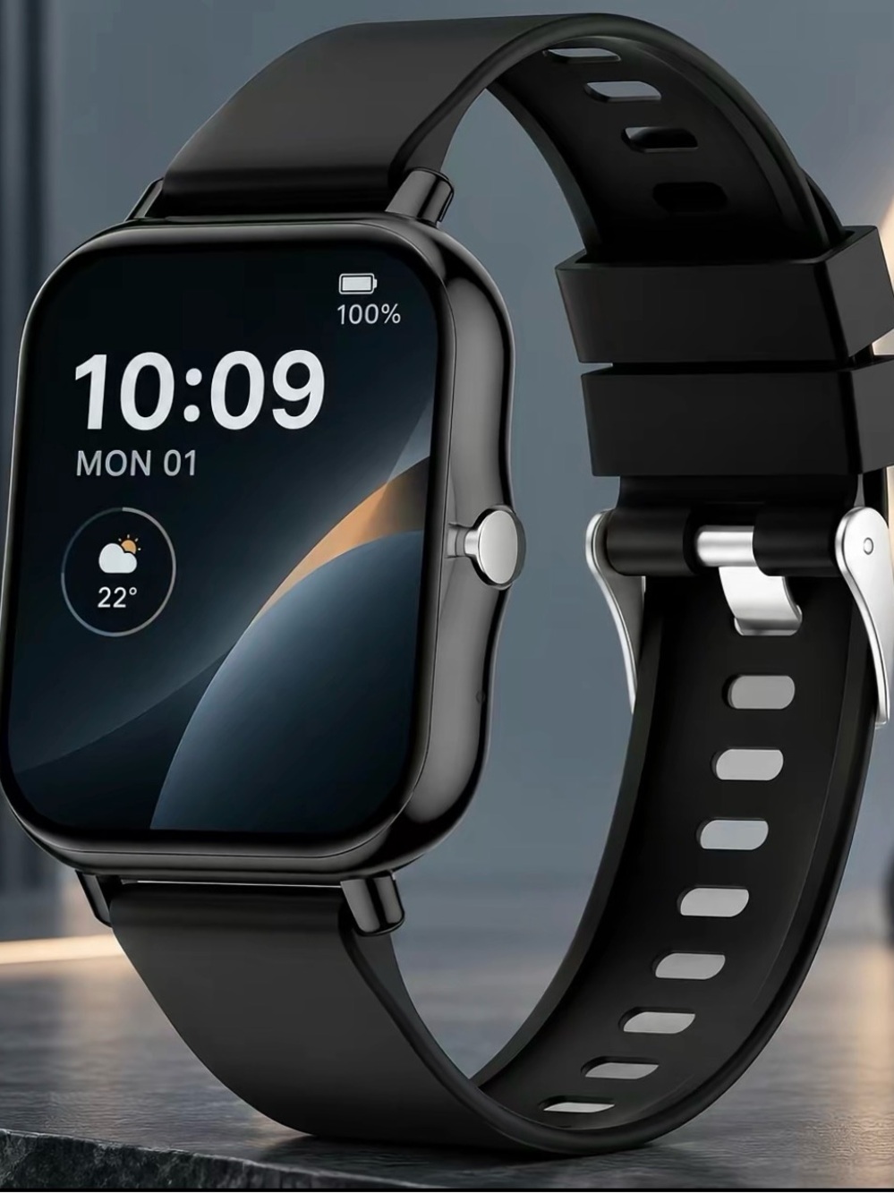 Black Smartwatch with Fitness Tracking - Sleek Everyday Wear